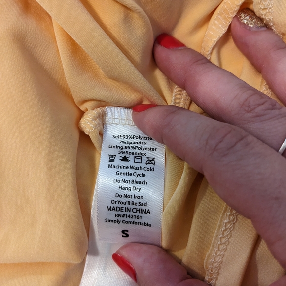 Lularoe Maxi Skirt Peach color Size Small - Picture 5 of 6